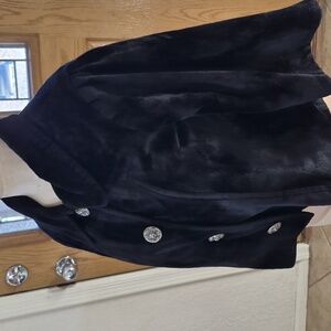 C. Magic velvet/ faux Fur Swirl Design, Large Lion Head Silver Button jacket Med